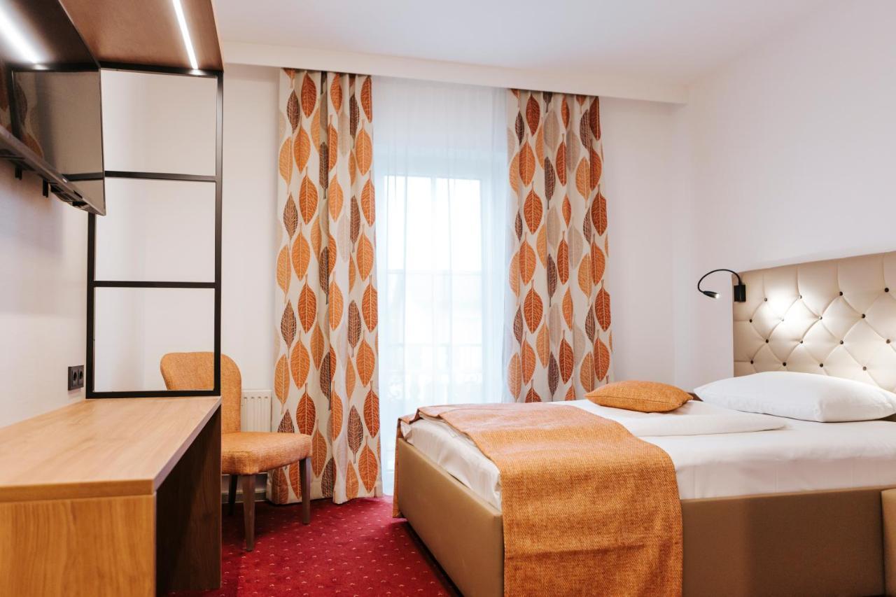 Hotel Der Stockinger Unterpremstätten Dış mekan fotoğraf